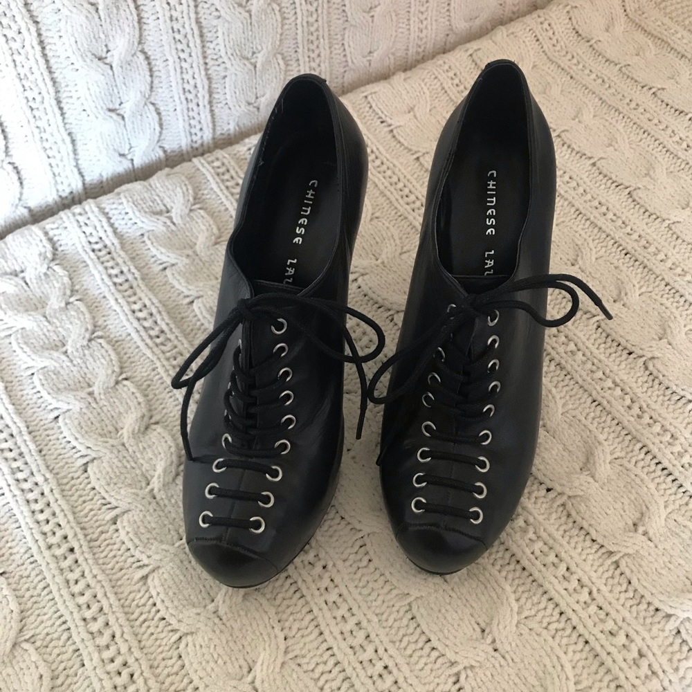 Chines Laundry boot style heels